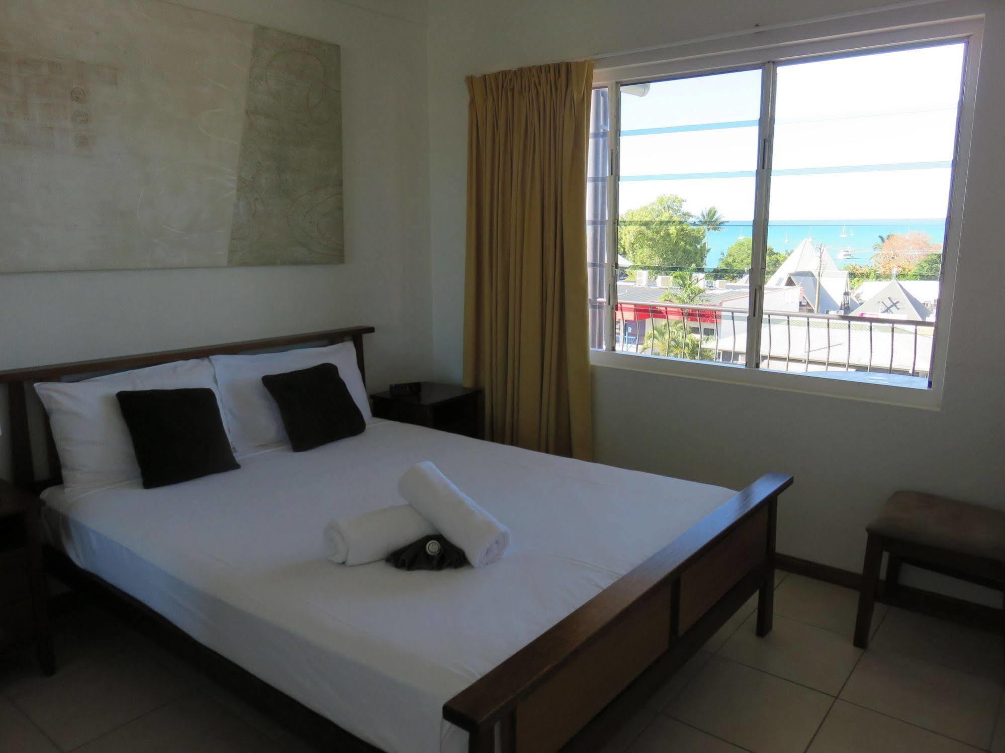 Airlie Beach Apartments Exteriör bild